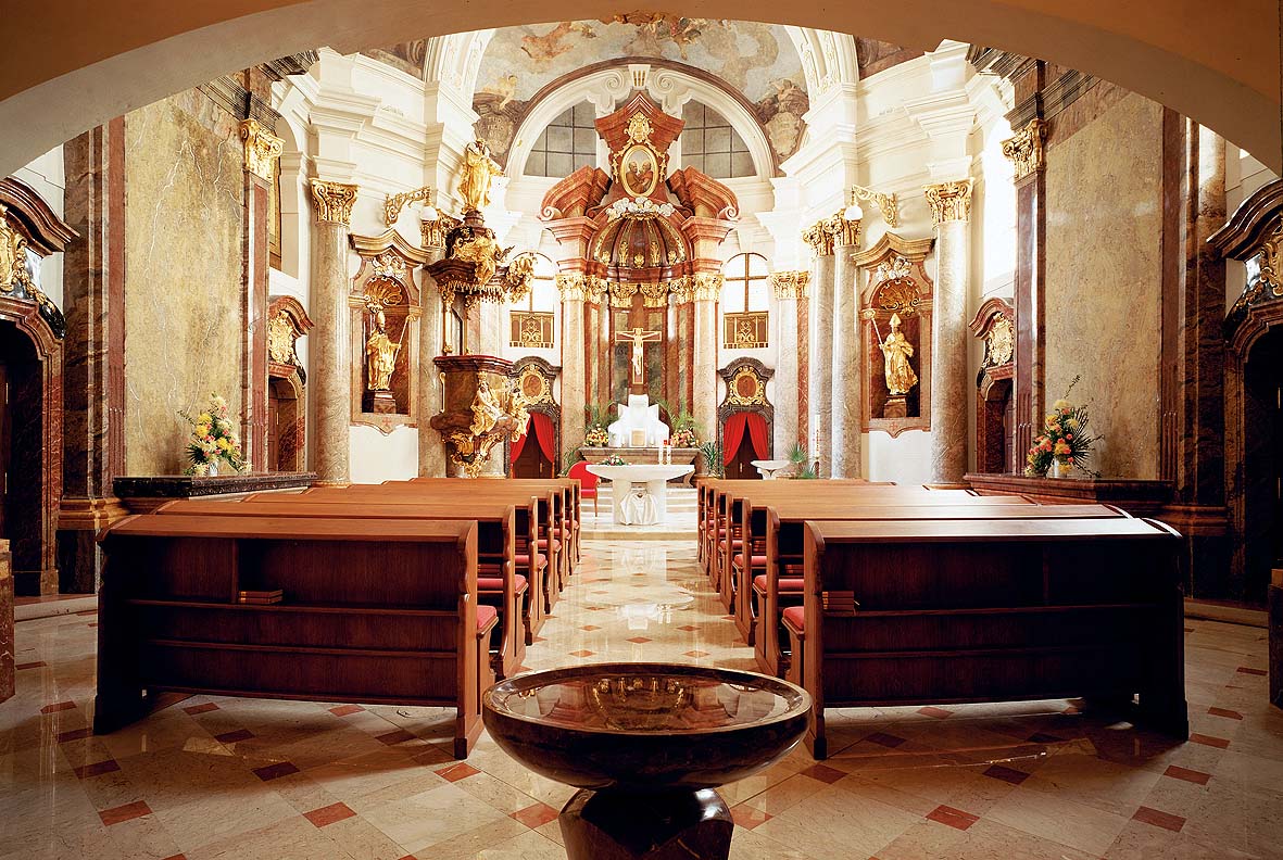 Rekonstrukce interiéru barokního kostela sv. Bartoloměje, Praha
