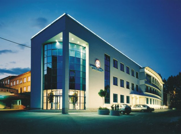 Rekonstrukce a přístavba administrativní budovy Madeta
