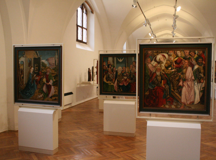Expozice gotiky AJG v Hluboké nad Vltavou
